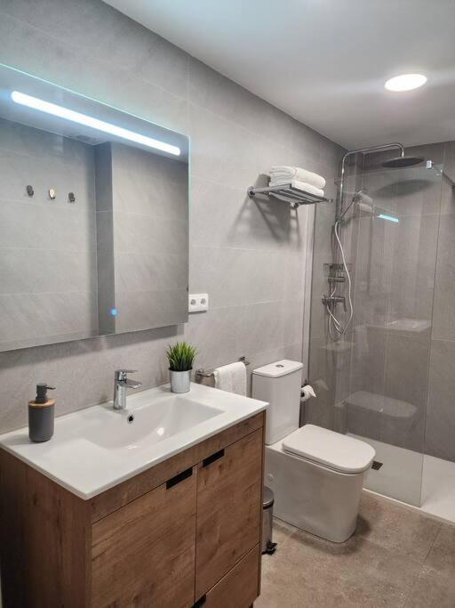 Piso De Diseno Elche Apartment Bagian luar foto