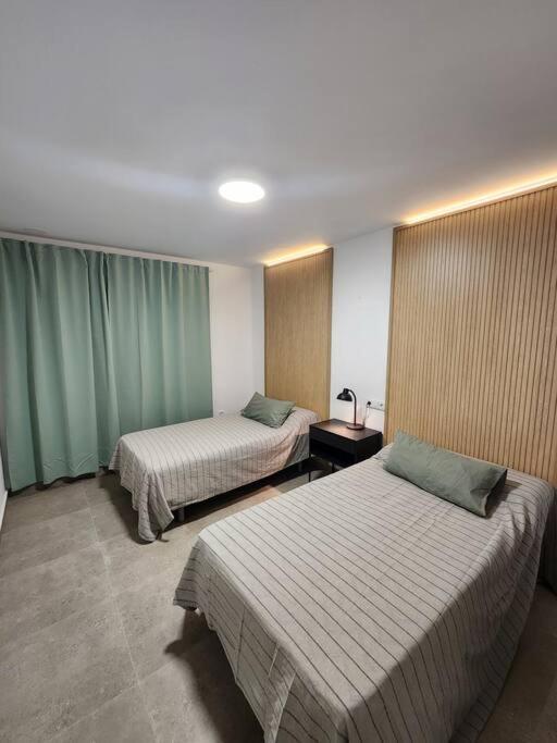 Piso De Diseno Elche Apartment Bagian luar foto