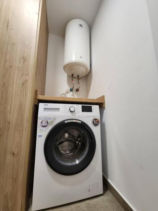 Piso De Diseno Elche Apartment Bagian luar foto
