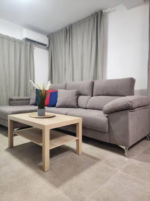 Piso De Diseno Elche Apartment Bagian luar foto