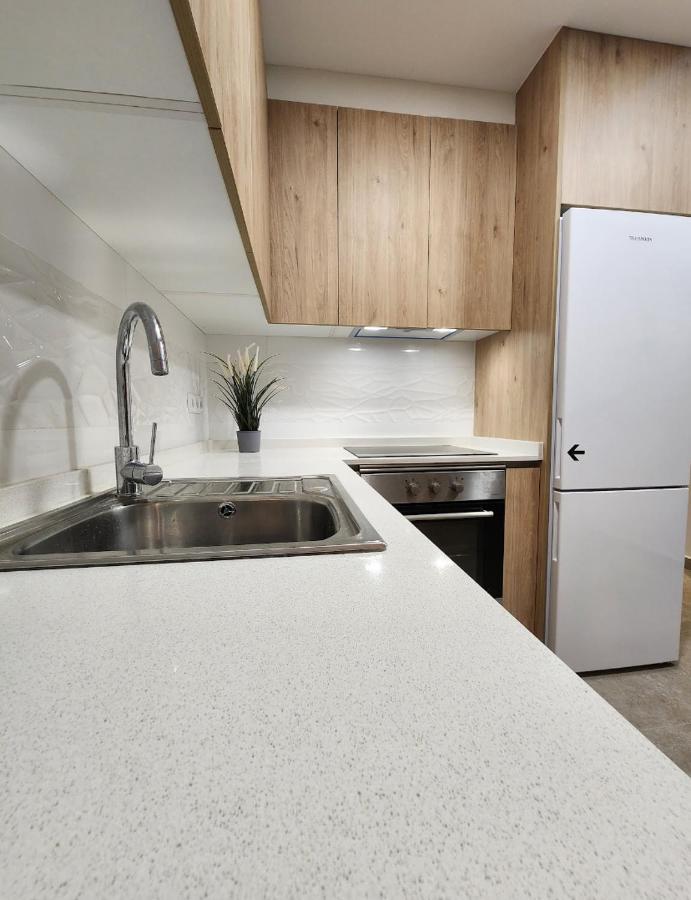 Piso De Diseno Elche Apartment Bagian luar foto